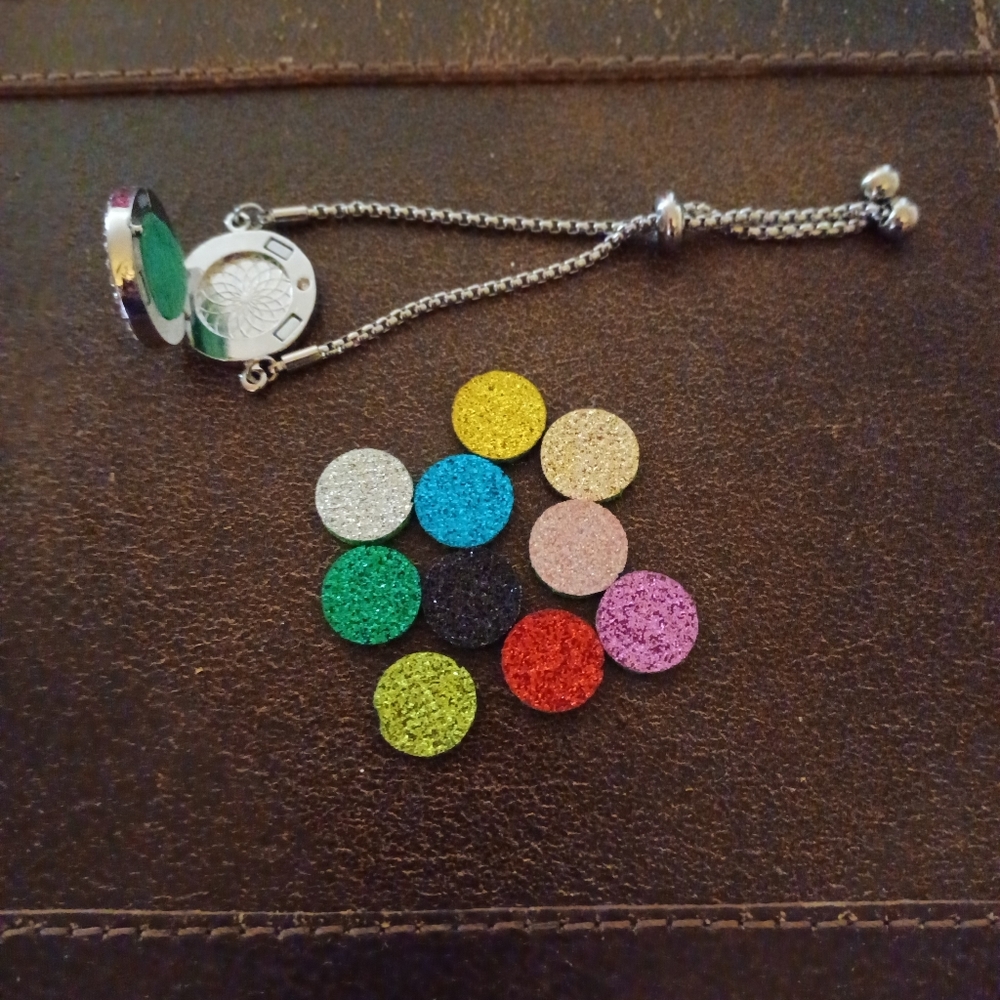 Aromatherapy bracelet